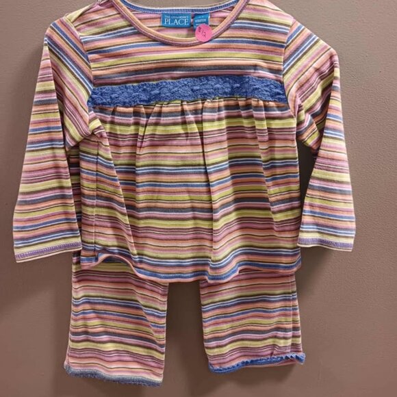 3T pink outfit - Picture 1 of 1